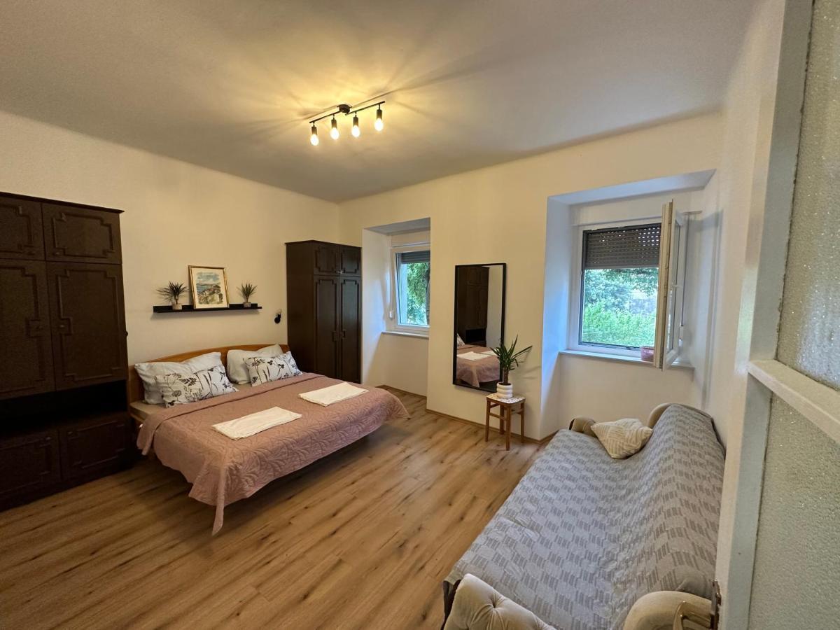 App Zora, Centar Senj Apartment Сен Екстериор снимка