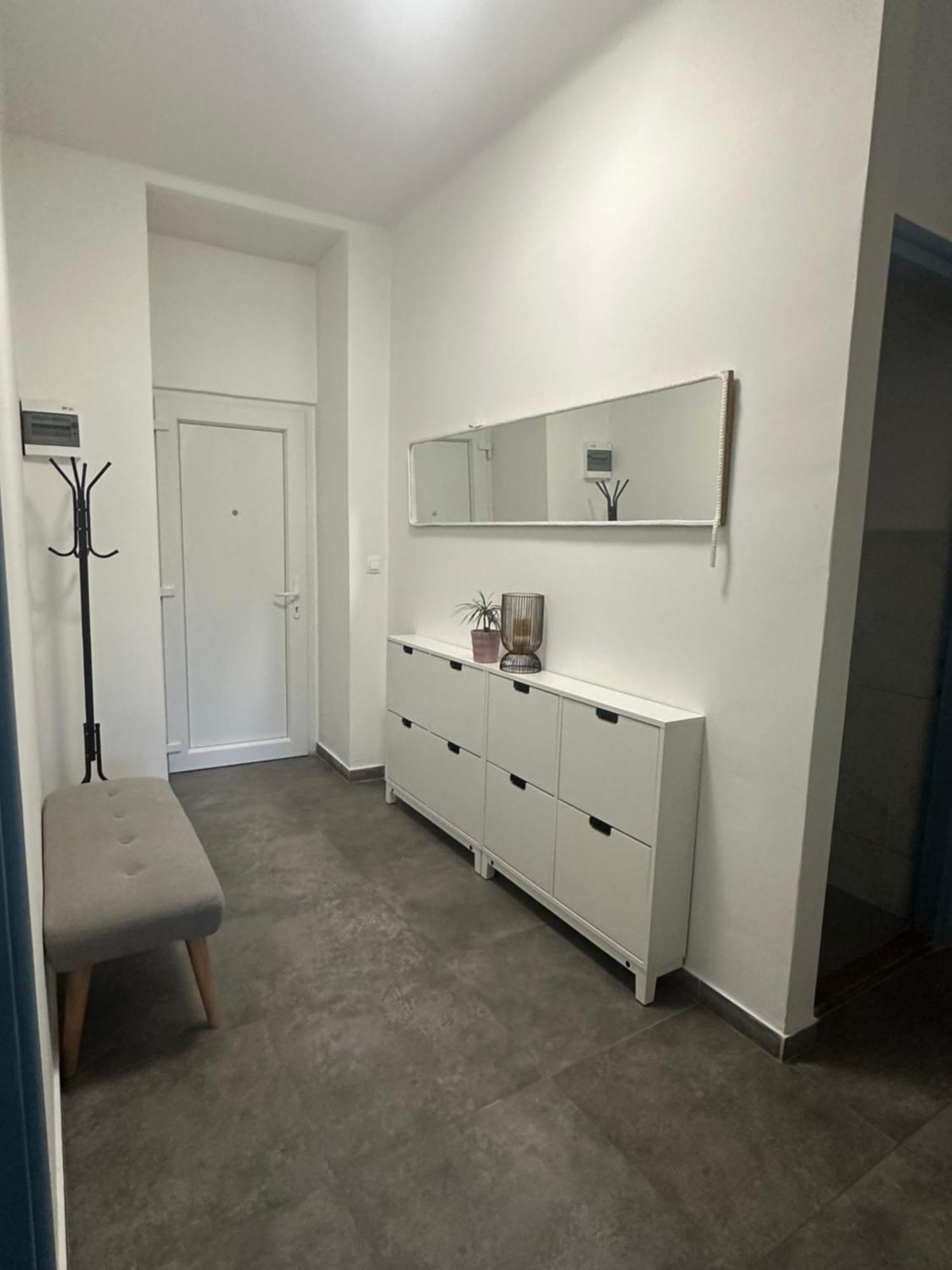 App Zora, Centar Senj Apartment Сен Екстериор снимка