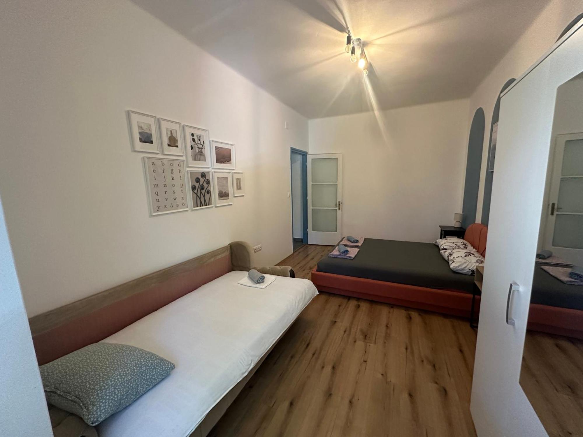 App Zora, Centar Senj Apartment Сен Екстериор снимка